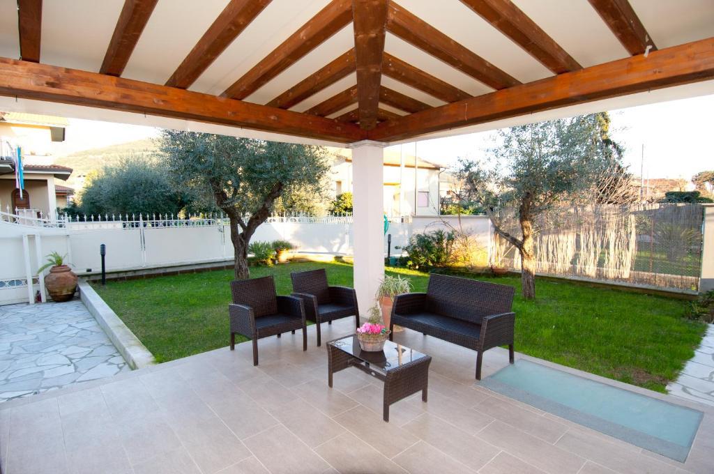 B&B Alle Tre Rose Montignoso Exterior photo
